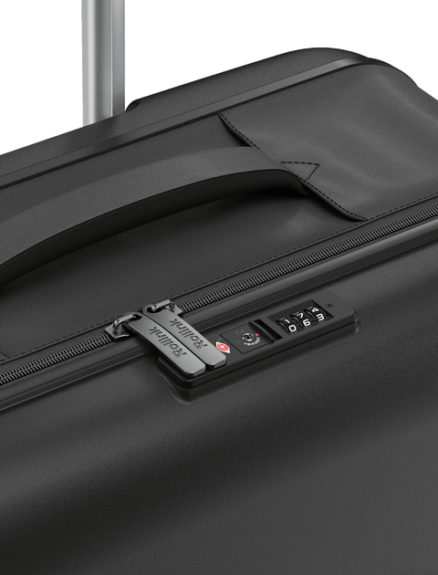 FLEX 360 スピナー スーツケース（39L）２色展開