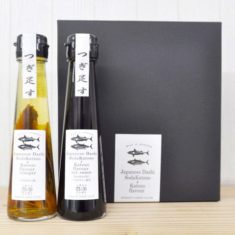 高知|そうだかつお節入!つぎ足す鰹だしギフトセット(醤油・酢)