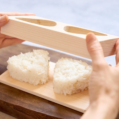 shiyuhome ｜東濃ヒノキのおにぎり型（小）